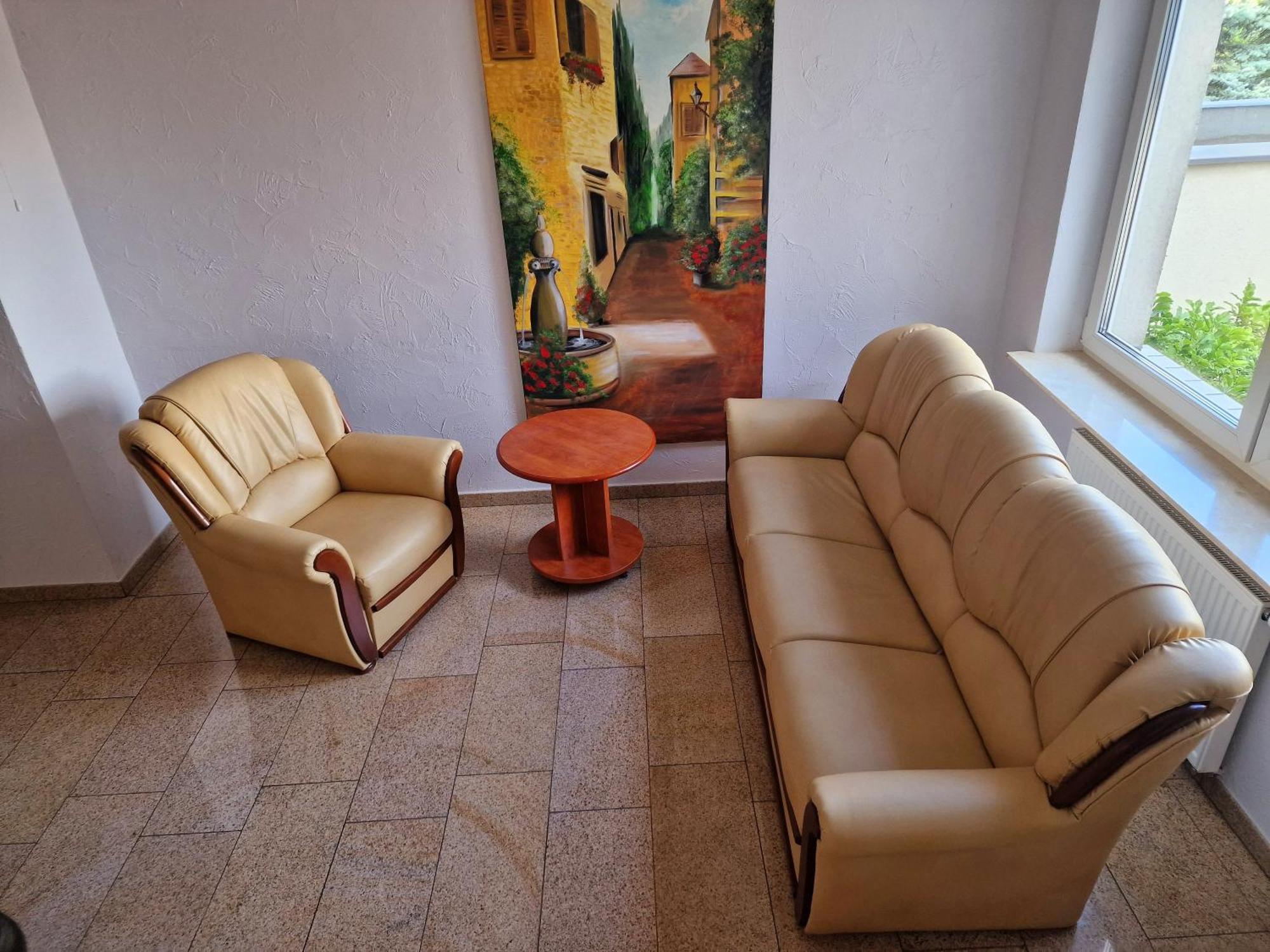 Hotel Podroznik Koszuty Esterno foto