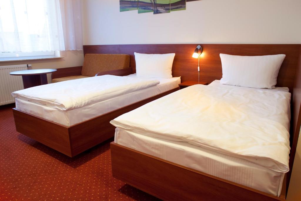 Hotel Podroznik Koszuty Camera foto